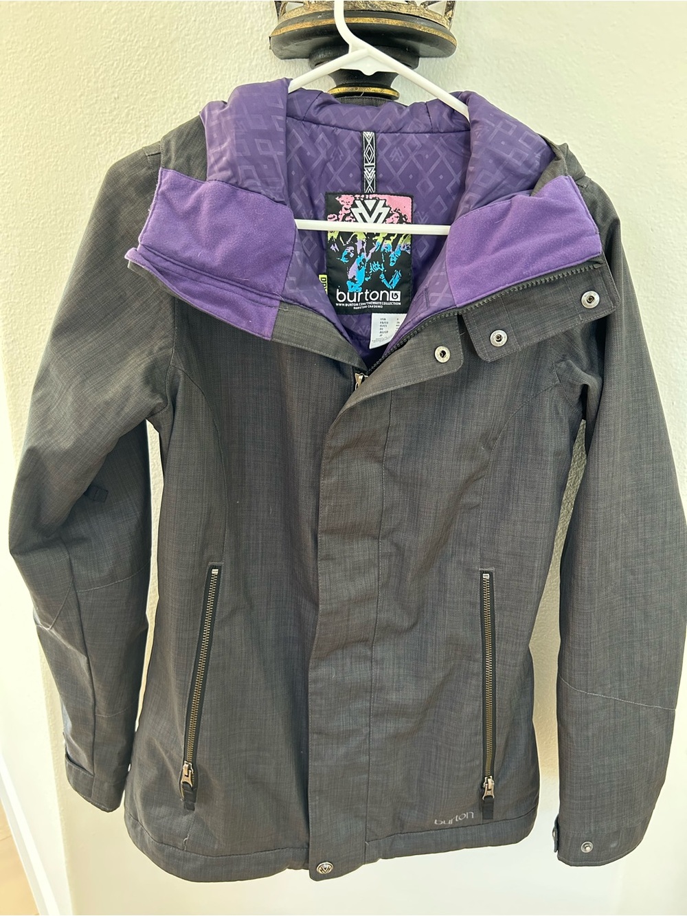 Burton Women's Dryride White Collection Gray Ski Jacket Purple Hood Lining. Sz 3